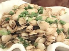 -扒虾小妹儿麻辣海鲜(宏图街店)