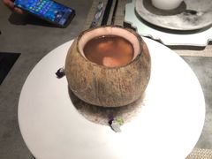 椰子八宝鸡汤-闻见中国海南菜(K11店)