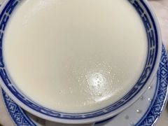 老香港鲜奶冻-香港百合居(LCM置汇旭辉广场店)