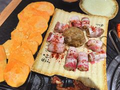 酸菜五花肉-金氏韩国城盛金烤肉(东明店)