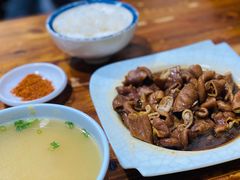 -朱大嘴肥肠血旺(福字街店)