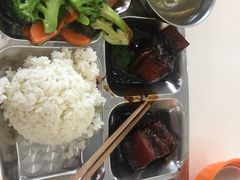 红烧肉-复旦大学江湾校区食堂
