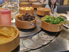 -龍歌自助小火锅(市南金茂湾店)
