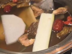 一叶招牌锅-一叶一世界•素食餐厅(新光天地店)
