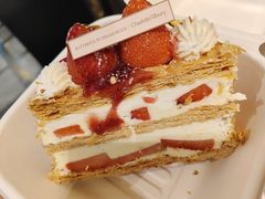 -BUTTERFUL&CREAMOROUS 黄油与面包(中山公园龙之梦店)