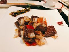 青尖椒蒜片爆和牛-天龙轩(香港丽思卡尔顿酒店)