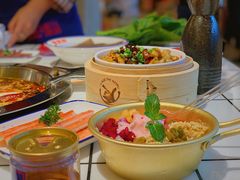-贤合庄卤味自助火锅(新都汇店)