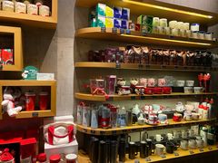 零售区-星巴克臻选(深圳嘉里建设广场店)