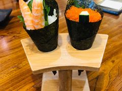 鲜虾手握-尺山寸水日料(马桥满天星店)