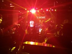 -TZ House音乐现场(茅台店)