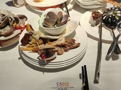 -领鲜活海鲜榴莲自助火锅(东门店)