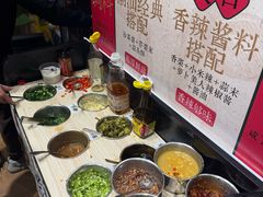 -潮汕·草根牛肉档(上海荟聚城市集市店)