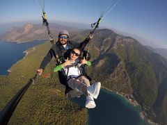 -费特希耶滑翔伞