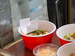 -龙记桂林米粉(财满街店)