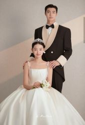 -罗马经典婚纱摄影·轻奢化定制