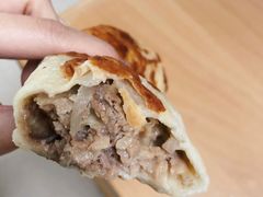 芝士牛肉手持派-盒马X会员店(王府井奥莱UP TOWN店)