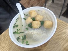 油豆腐粉丝-珊珊小笼馆(仙霞路店)