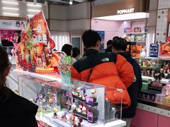 -泡泡玛特POPMART(国金街店)