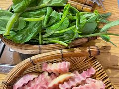 -阿婆情腊排骨火锅(金虹路店)