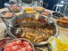 -老成都市井火锅阿泥頭火锅公司(海宁长安佳源中心广场店)