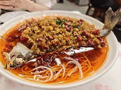 油浸鱼（四代）-堂瓦里·33年传统赣菜(第一街区店)