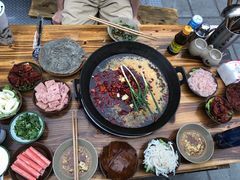 -周幺妹重庆老火锅(银泰城总店)