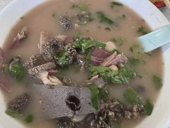 -洪峰浩老北京烧饼夹肉(角门路店)