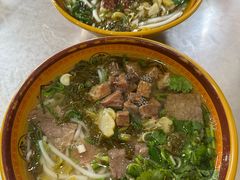 -花溪牛肉粉(八鸽岩店)