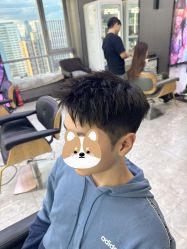 -藤野造型烫发染发