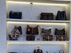-六六奢品·vintage中古·回收二手奢侈品包包手表首饰(环球港店)