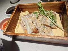 葱包烩-老头儿油爆虾(金沙印象城店)