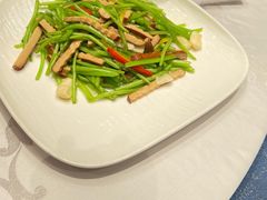 -元唐家宴•经典东北菜(梅市口路店)