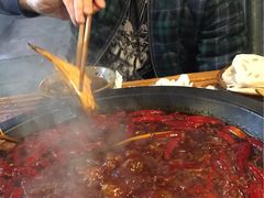 -黄潇洒老火锅(九眼桥宏济巷店)