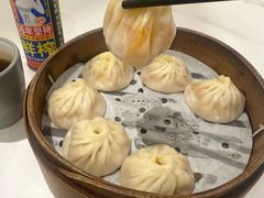 -馋三尺蟹粉小笼(人民广场店)