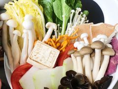 菌蔬拼盘-享月汤皇·海鲜小火锅·聚会(曲江创意谷店)