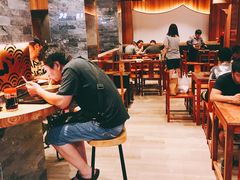 -亮亮面馆(经六路店)
