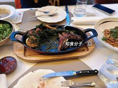 -斯普汇生蚝牛排馆(中骏世界城店)