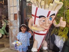 -席娜卡琳火车铁道夜市