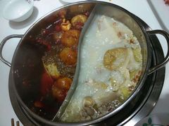 -洪焱重庆老火锅(万福花园店)