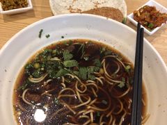 -小马牛肉面·牛骨熬制(南京博物院店)