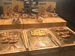 -山焱·炭火自助烤肉(周浦万达店)