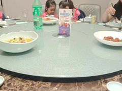 -新天明砂锅鱼头煲