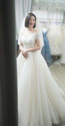-莫小姐婚纱