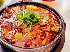 -余家庄肥肠鱼地方汤锅(银杏大道店)