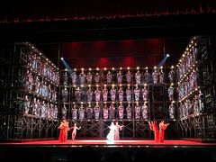 -交通银行前滩31演艺中心