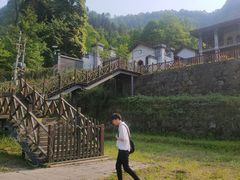 -四川省成都市彭州市白鹿镇