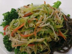 凉菜拼盘-南城香·饭香串香馄饨香(富丰桥店)
