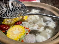 -邹开喜·小海鲜醉鸡煲·潮汕鲜切牛肉店(襄阳北路店)