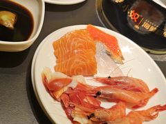 -钱小奴海鲜自助黑金店(杭州滨江龙湖店)