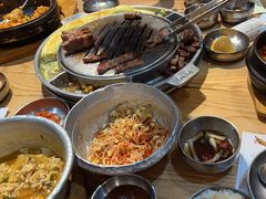 -姜虎东白丁烤肉(虹桥天地店)
